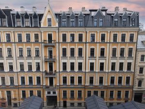 Benjamina Romance (Dzirnavu iela 53) - Multi apartment