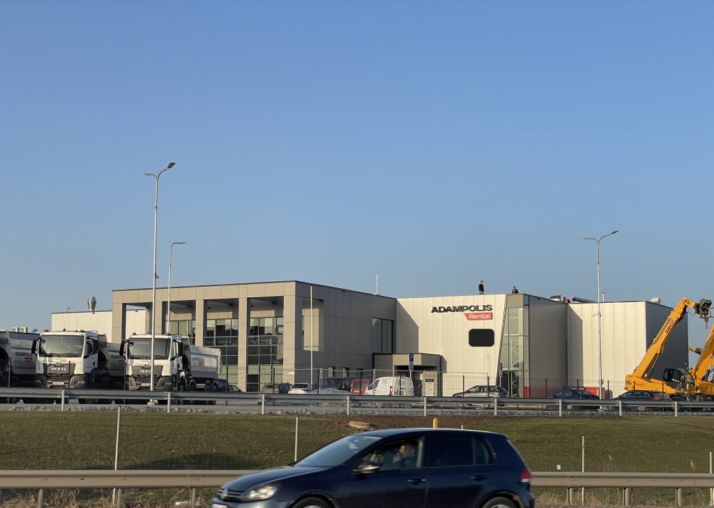 Adampolis - žemės ūkio technikos servisas (Erdvės g. 11, Ramučiai) - Autosalons / Auto apkalpošanas centrs, Noliktava / Izplatīšanas centrs - būvdarbu attēli