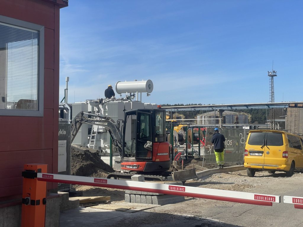 VŠT žaliojo vandenilio gamykla (Elektrinės g.) - Enerģijas stacija - būvdarbu attēli