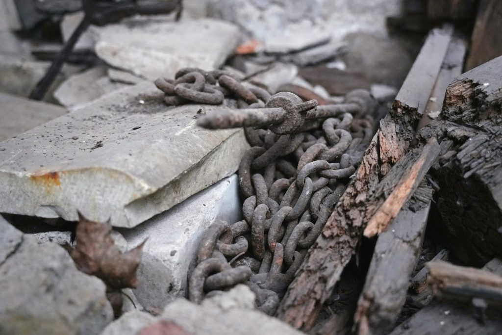 Lielo kapu vērtību saglabāšana un teritorijas infrastruktūras attīstība (Klusā iela 2) - Matuseteenused, Park - ehituse fotod