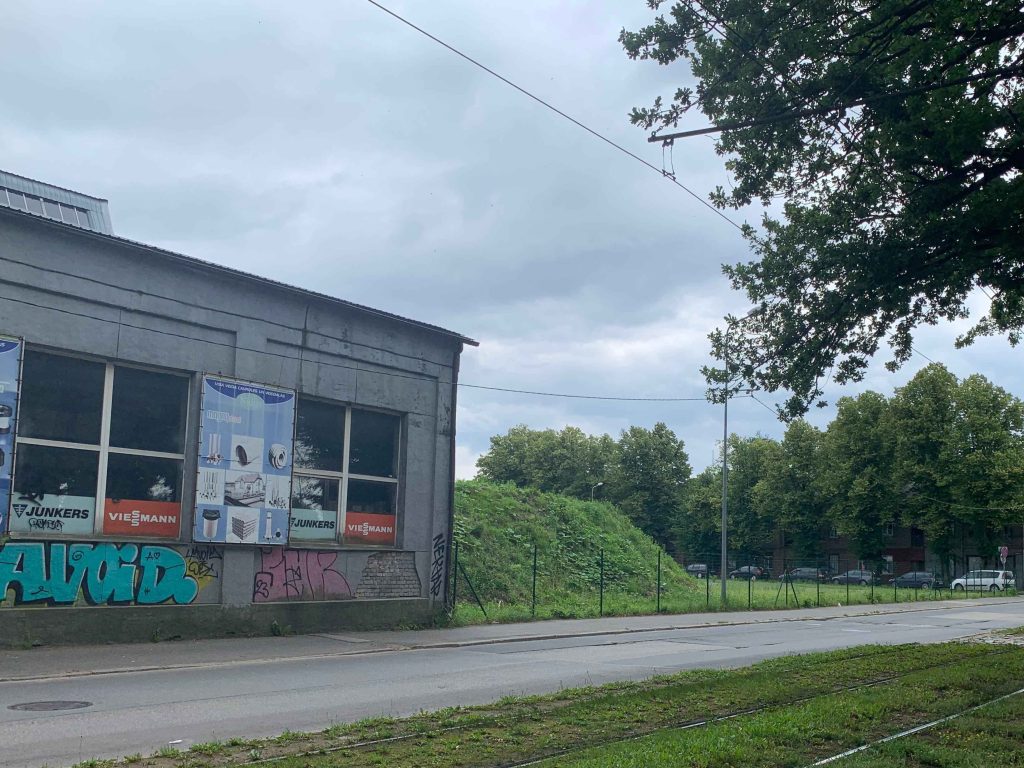 KURŠI internetveikala preču izsniegšanas punkts (Ropažu iela 95) - Noliktava / Izplatīšanas centrs - būvdarbu attēli