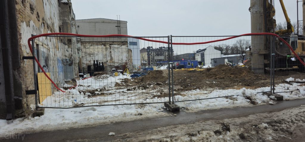 KURŠI internetveikala preču izsniegšanas punkts (Ropažu iela 95) - Noliktava / Izplatīšanas centrs - būvdarbu attēli