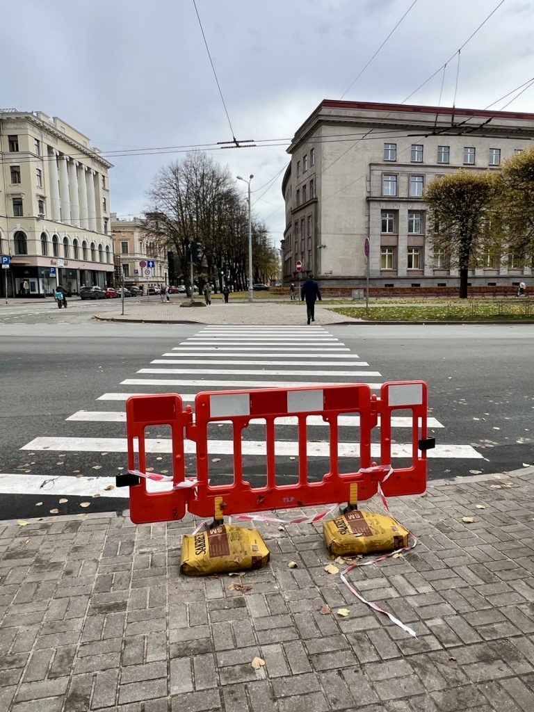 Brīvības laukuma un Baumaņa skvēra attīstība (Zigfrīda Annas Meierovica bulvāris 5) - Parks, Iela - būvdarbu attēli