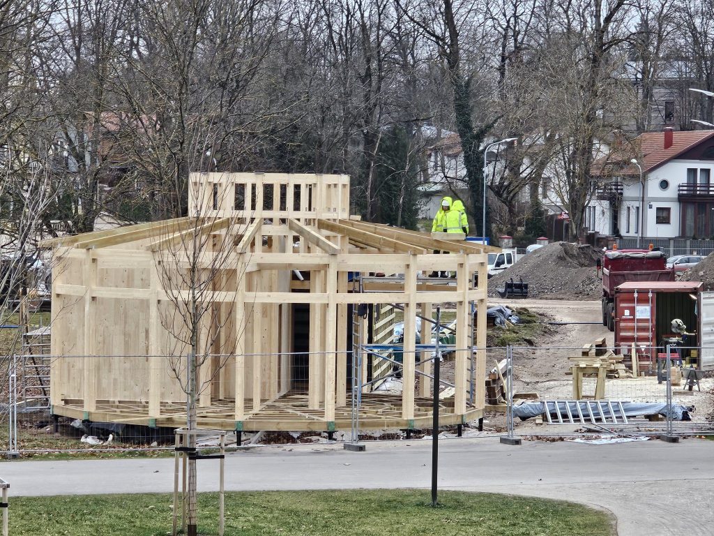 Latvijas Uzvaras parks - 2. kārtā (Uzvaras parks) - Piedzīvojumu parks, Ēdināšanas pakalpojumi, Parks, Sporta laukums vai korti - būvdarbu attēli