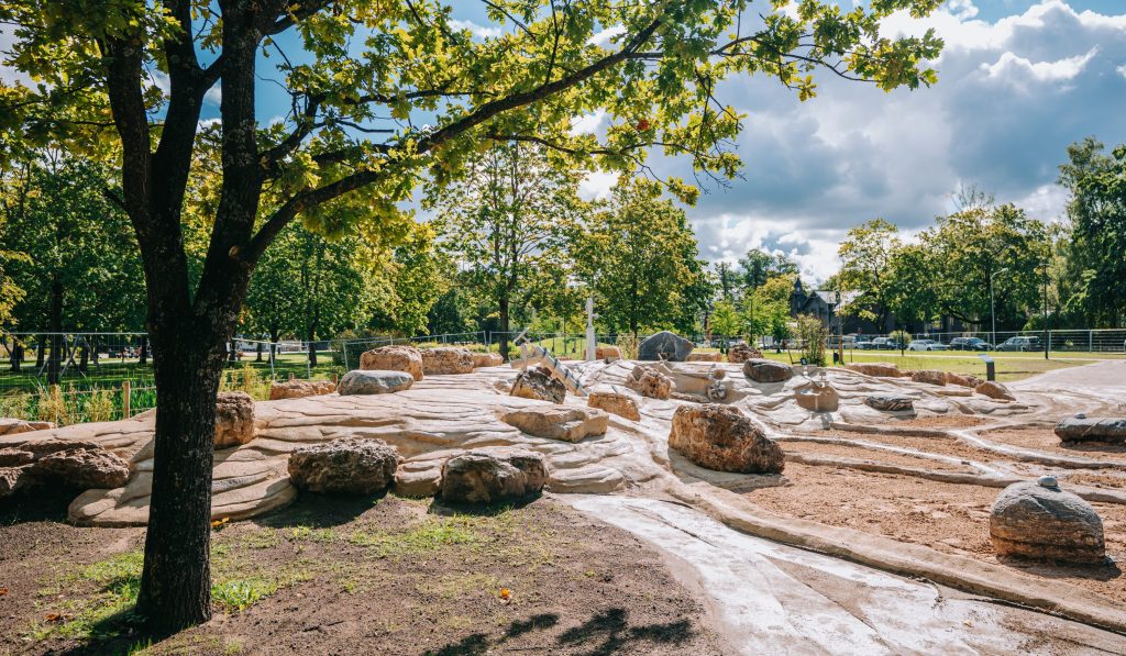 Latvijas Uzvaras parks - 2. kārtā (Uzvaras parks) - Piedzīvojumu parks, Ēdināšanas pakalpojumi, Parks, Sporta laukums vai korti - būvdarbu attēli