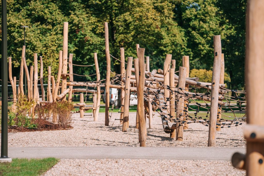 Latvijas Uzvaras parks - 2. kārtā (Uzvaras parks) - Piedzīvojumu parks, Ēdināšanas pakalpojumi, Parks, Sporta laukums vai korti - būvdarbu attēli