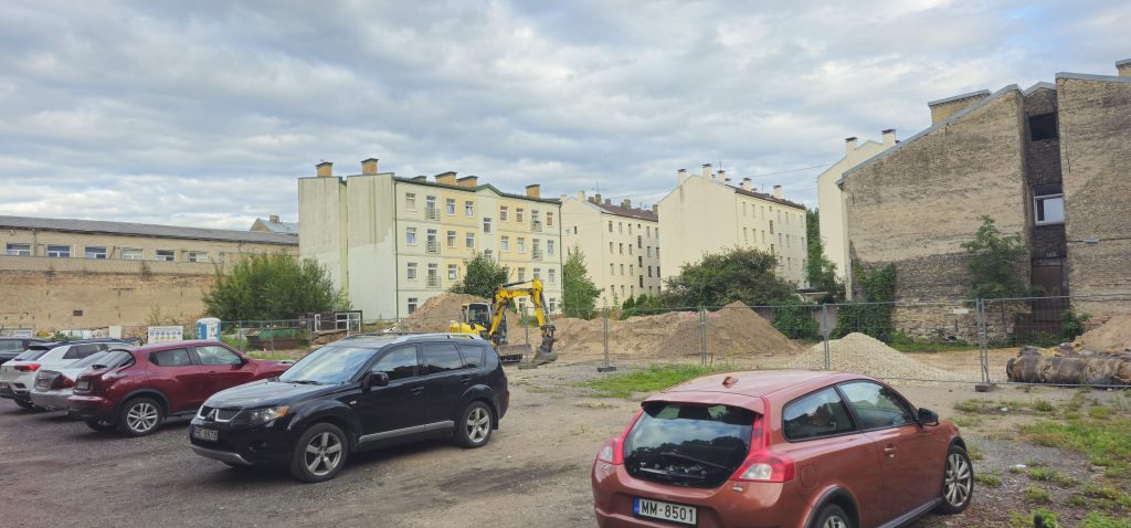 Bruņinieku iela 101 - 1. kārta, 2. ēka (Bruņinieku iela 101) - Korterelamu - ehituse fotod