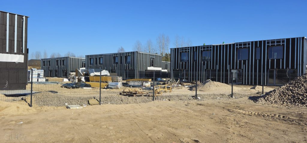 Priežu Rezidences kvartāls I (Mežciema iela 1-20, Mārupe) - Ridaelamu - ehituse fotod