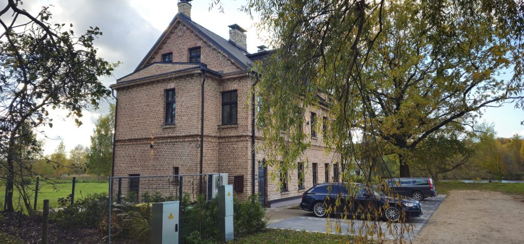 Roņsalas iela 1 (Roņsalas iela 1) - Daugiabutis - statybų nuotraukos