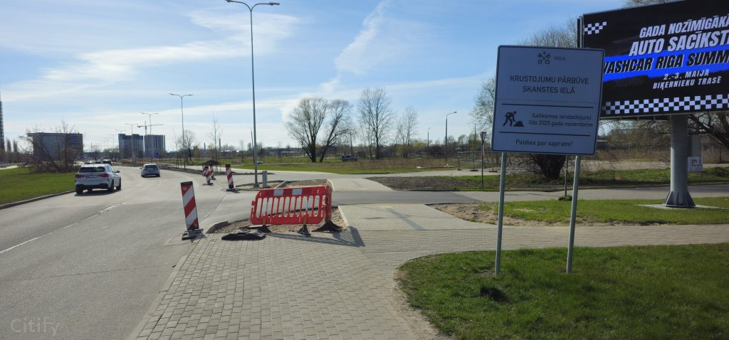 Krustojumu pārbūve Skanstes ielā - 3. kārtā - Gājēju un velosipēdu ceļa izbūve Skanstes ielā, posmā no Sporta ielas līdz Zirņu ielai, (Skanstes ielā) - Bike path - construction photos