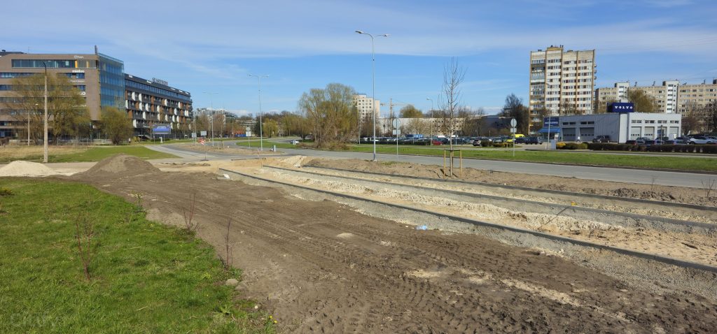 Krustojumu pārbūve Skanstes ielā - 3. kārtā - Gājēju un velosipēdu ceļa izbūve Skanstes ielā, posmā no Sporta ielas līdz Zirņu ielai, (Skanstes ielā) - Bike path - construction photos