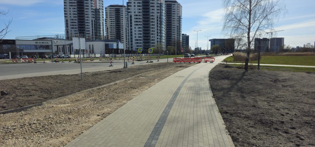 Krustojumu pārbūve Skanstes ielā - 3. kārtā - Gājēju un velosipēdu ceļa izbūve Skanstes ielā, posmā no Sporta ielas līdz Zirņu ielai, (Skanstes ielā) - Bike path - construction photos