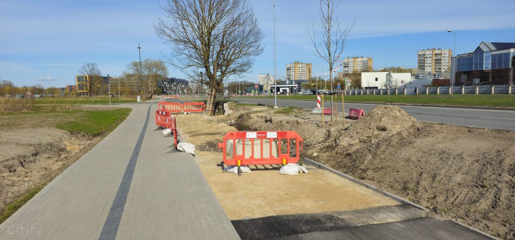 Krustojumu pārbūve Skanstes ielā - 3. kārtā - Gājēju un velosipēdu ceļa izbūve Skanstes ielā, posmā no Sporta ielas līdz Zirņu ielai, (Skanstes ielā) - Bike path - construction photos