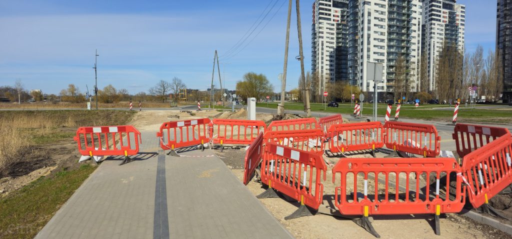 Krustojumu pārbūve Skanstes ielā - 3. kārtā - Gājēju un velosipēdu ceļa izbūve Skanstes ielā, posmā no Sporta ielas līdz Zirņu ielai, (Skanstes ielā) - Bike path - construction photos