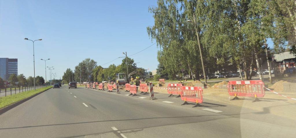 Krustojumu pārbūve Skanstes ielā - 3. kārtā - Gājēju un velosipēdu ceļa izbūve Skanstes ielā, posmā no Sporta ielas līdz Zirņu ielai, (Skanstes ielā) - Bike path - construction photos