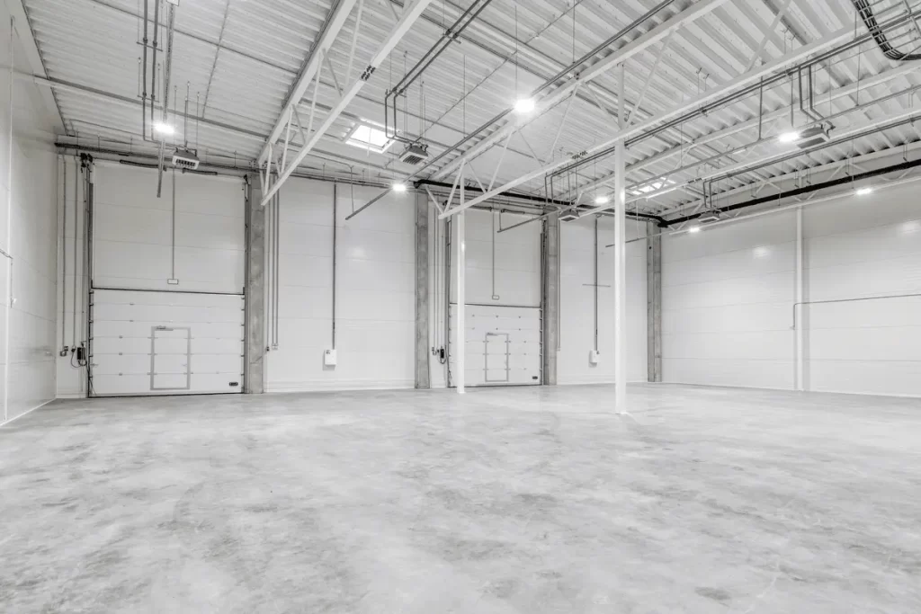 Versum Stock Office - 1. kārta, 2. ēka (Ulbrokas iela 34B) - Birojs / Elastīgu platību - vizualizācija