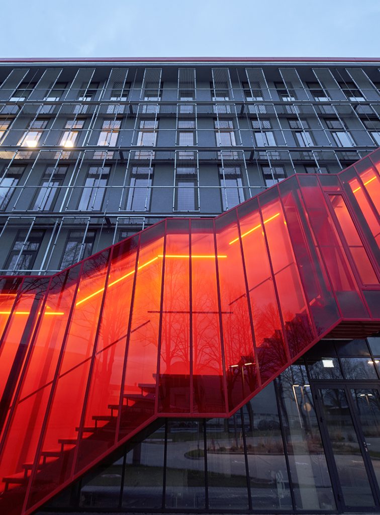 Red Line (Bukultu iela 11) - Office center - visualization