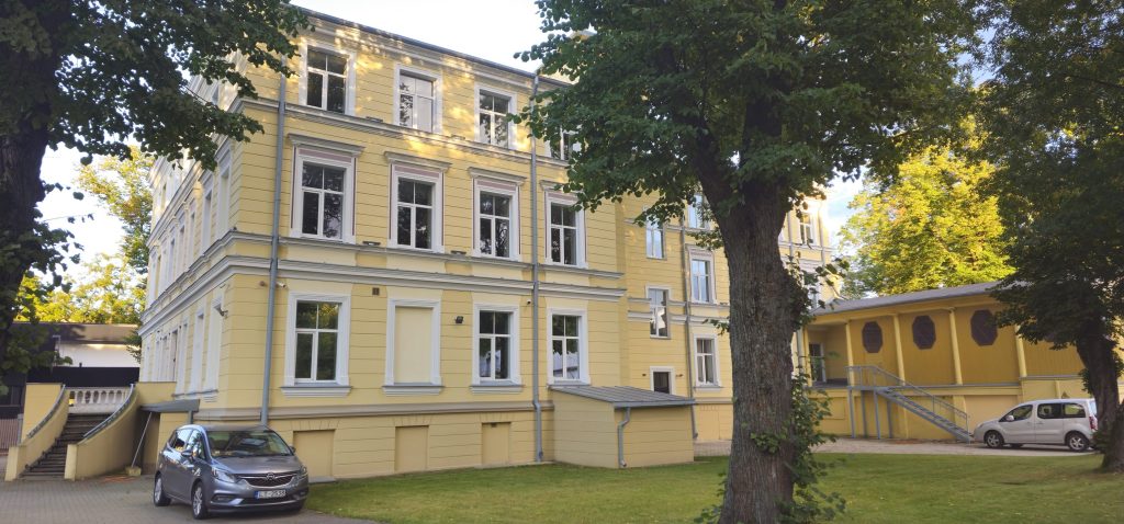 Gaujas nams (Gaujas ielā 11) - Verslo centras - statybų nuotraukos