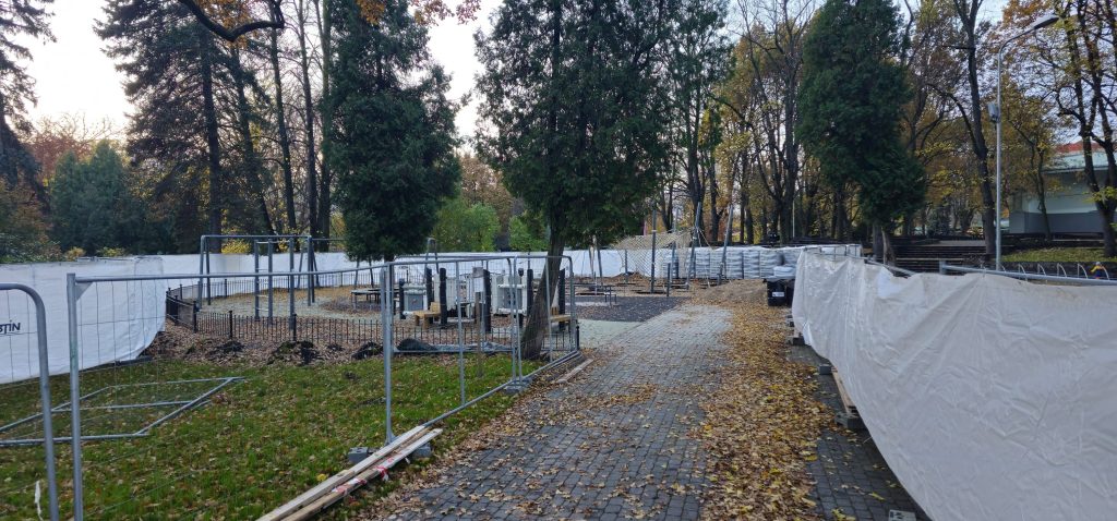 Vērmanes dārzā bērnu rotaļu laukumu atjaunošana (Tērbatas iela 2D) - Park - ehituse fotod