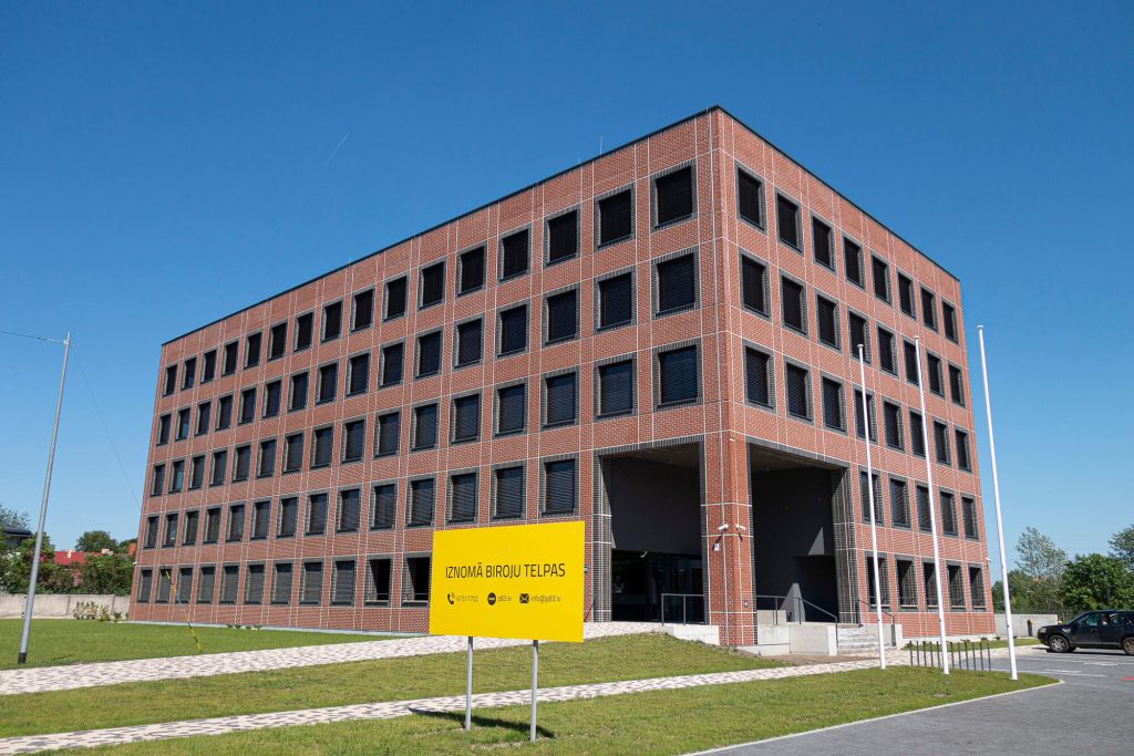 P83 (Pērnavas iela 83) - Büroohoone - visuaalne