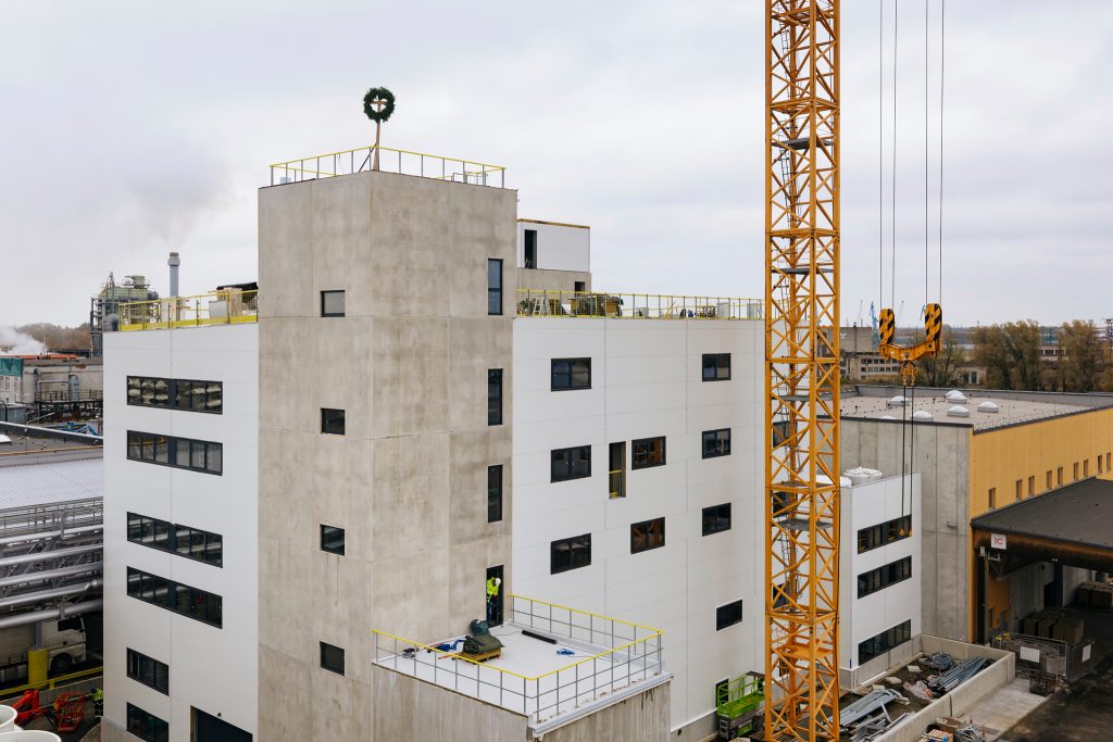 “Latvijas Finieris” sveķu rūpnīca (Finiera iela 6) - Heavy manufacturing - construction photos