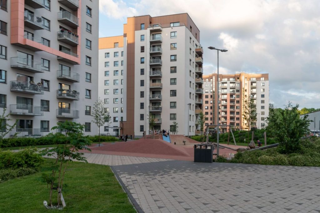 Jaunā Teika - Ropažu iela 14 (Ropažu iela 14A, 14B, 14  k-1) - Multi apartment - visualization