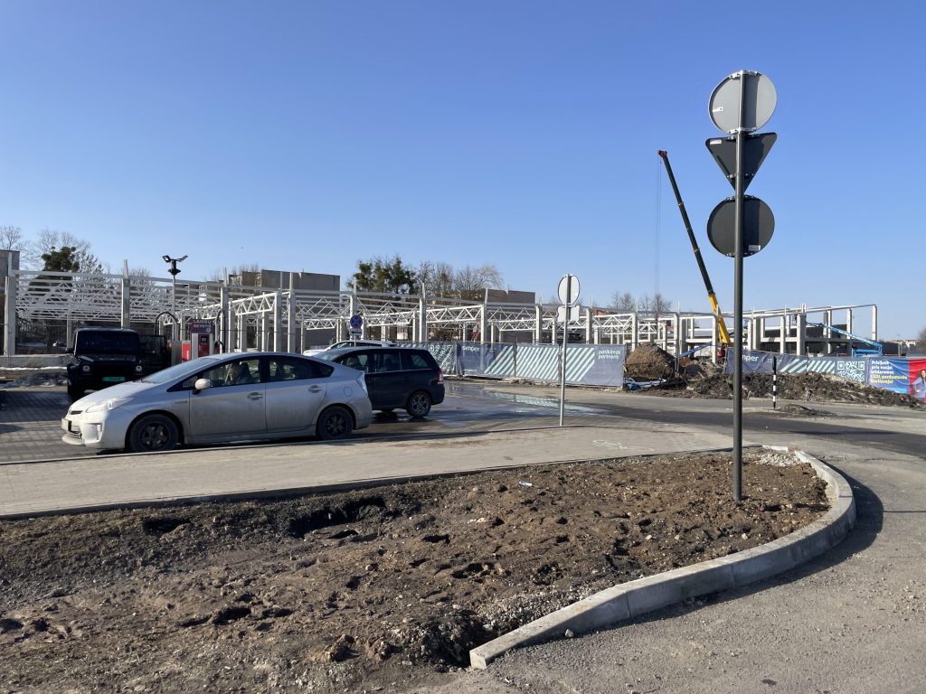 LIDL ir prekybos centras Vytauto g. 111B (Vytauto g. 111, 111B) - Nepārtikas veikals, Tirdzniecības centrs - būvdarbu attēli