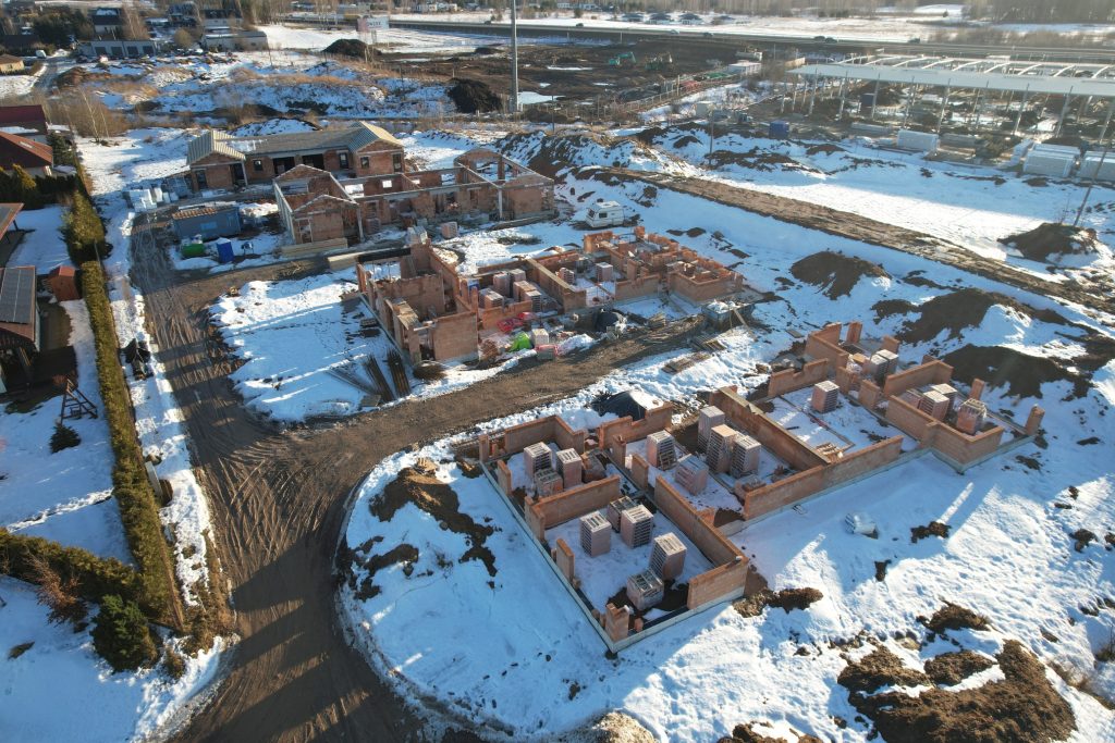 Girių g. 10, 12, 12A, 12B (Girių g. 10, 12, 12A, 12B ) - Ridaelamu - ehituse fotod