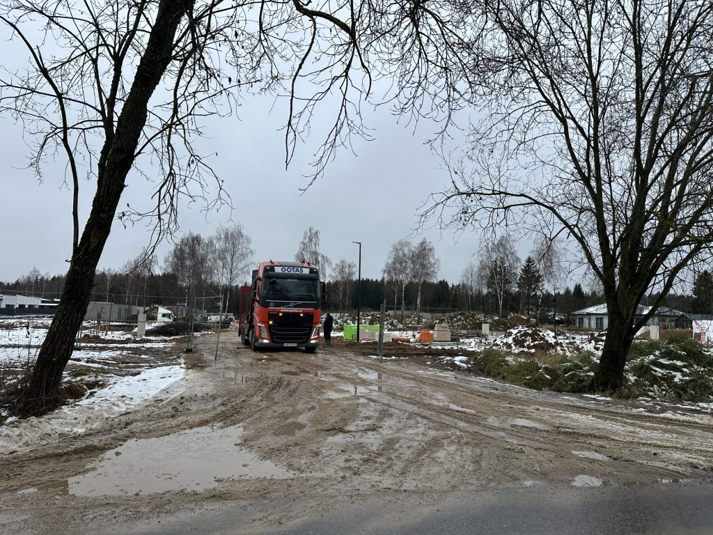 ROOTHAUS (Šermuonėlių g. 1, 2, 3, 4, 5, 6 - 19) - Privātmāju kopienas - būvdarbu attēli