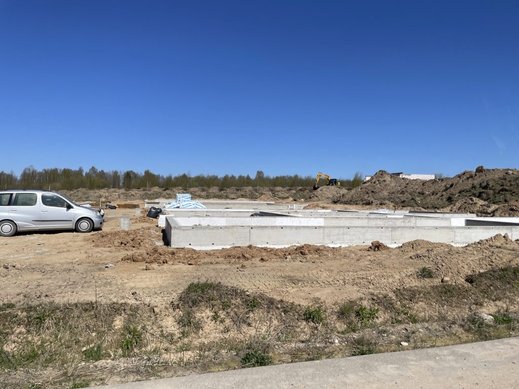 Pavasariai 3 etapas (Austėjų g. 25, 27, 29 - 41, Ugniažolių g. 26, 28, 30, 42. ) - Eramajade rajoon, Ridaelamu - ehituse fotod