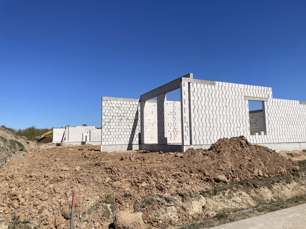 Pavasariai 3 etapas (Austėjų g. 25, 27, 29 - 41, Ugniažolių g. 26, 28, 30, 42. ) - Eramajade rajoon, Ridaelamu - ehituse fotod