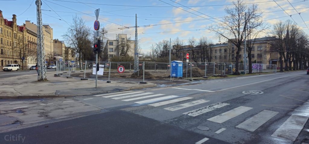 Grīziņkalna tirgus laukums (Jāņa Asara iela) - Väljak - ehituse fotod