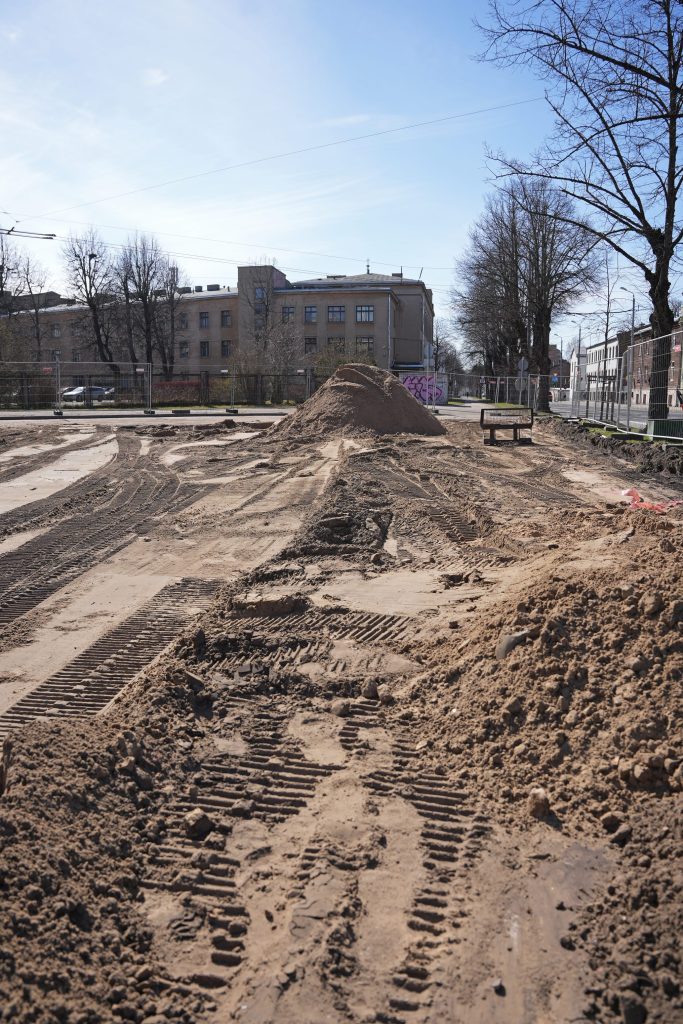 Grīziņkalna tirgus laukums (Jāņa Asara iela) - Väljak - ehituse fotod