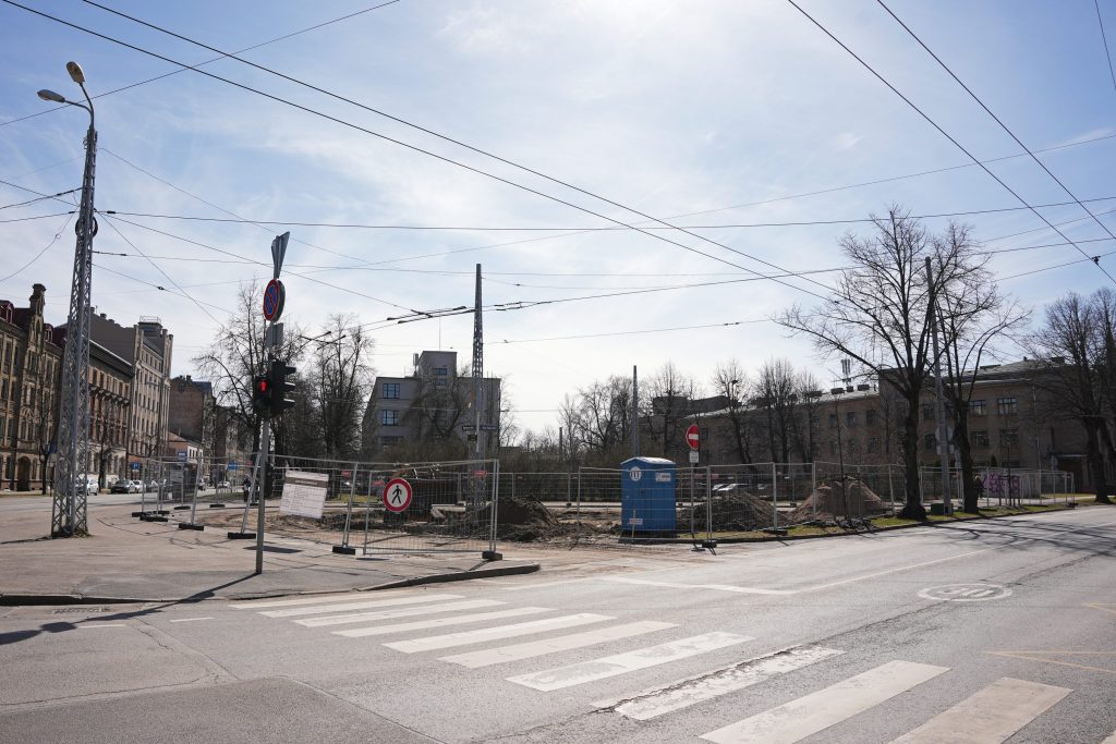 Grīziņkalna tirgus laukums (Jāņa Asara iela) - Väljak - ehituse fotod