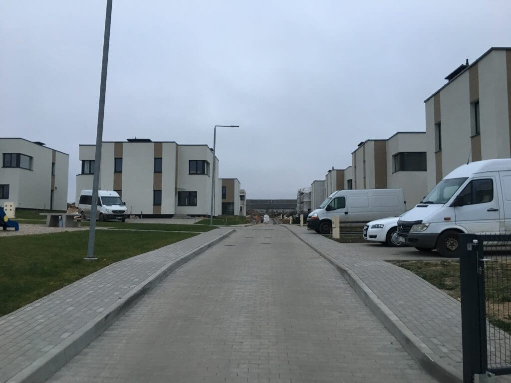 Kalnėnų slėnis 1-3 etapai (Lyvių g.) - Row housing - construction photos